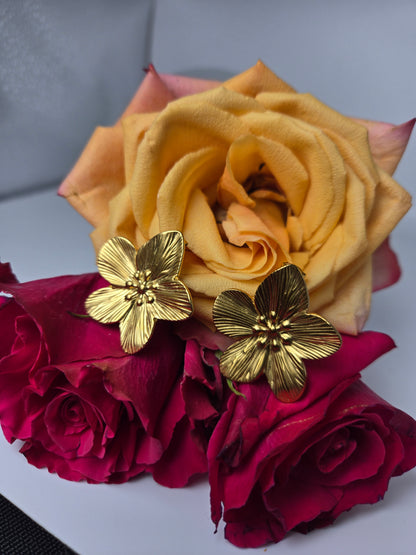 Gold Flower Stud Earrings