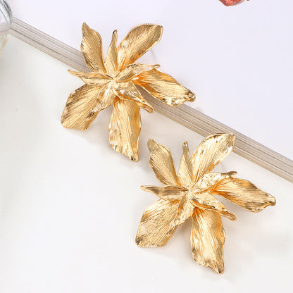 Golden Big Flower Dangle Earrings Female