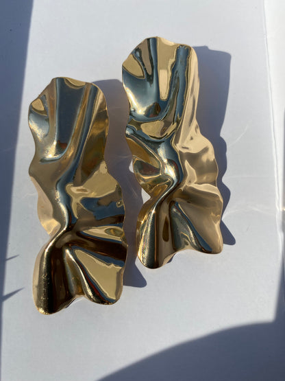 Showstopper Earrings