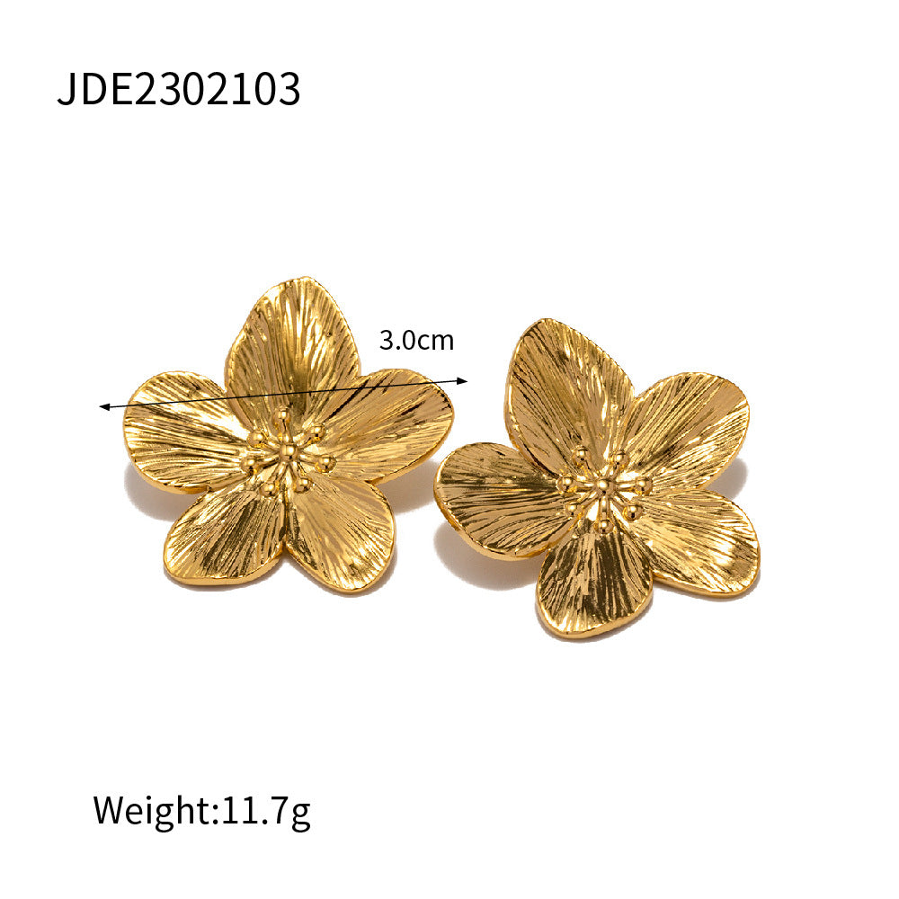 French Royal Vintage Gold Flower Stud Earrings